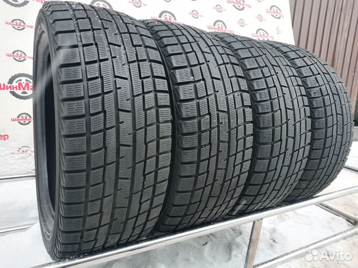 Yokohama Ice Guard IG20 215/45 R17