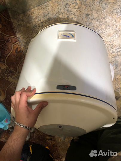 Водонагреватель