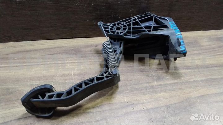 Педаль сцепления Фольксваген Поло 5