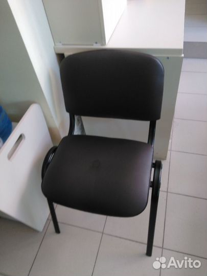 Стул для ожидания