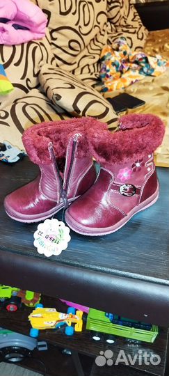 Сапожки для девочки