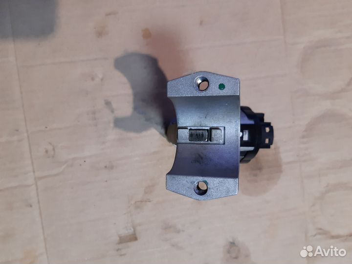 Противоугонное устройство,замок зажигания