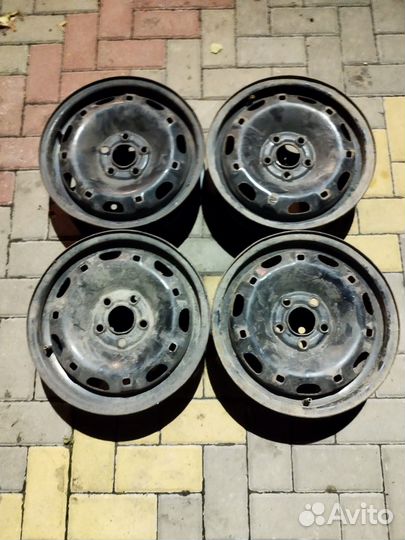 Оригинальные диски на volkswagen polo