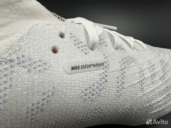 Бутсы nike phantom luna