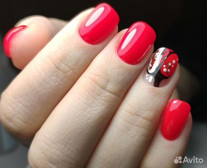 Маникюр с покрытием гель-лаком