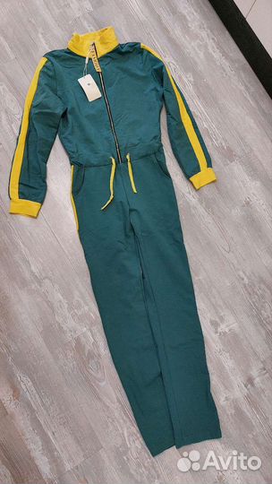 Комбинезон женский спортивный