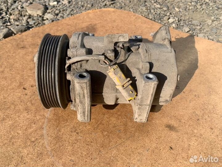 Компрессор кондиционера Peugeot 307 psarfn10LH