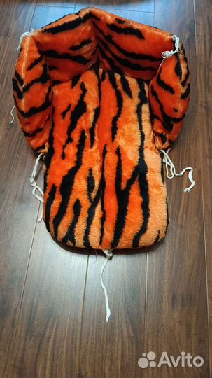 Меховое сиденье в сани