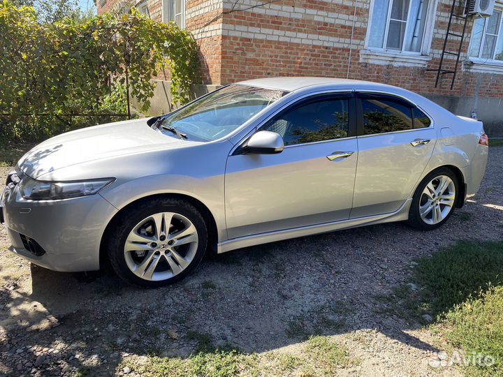 Honda Accord 2.0 AT, 2011, 210 000 км