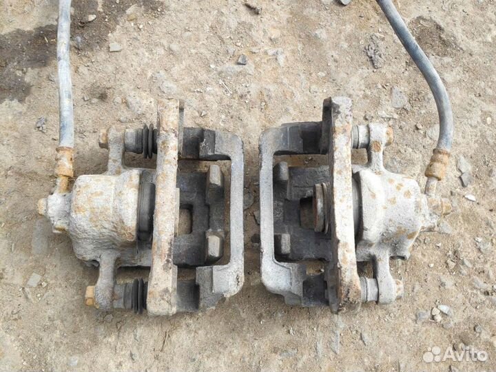 Задние суппорта для Hyundai Santa Fe