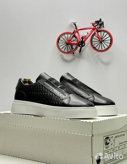 Кроссовки мужские Boss