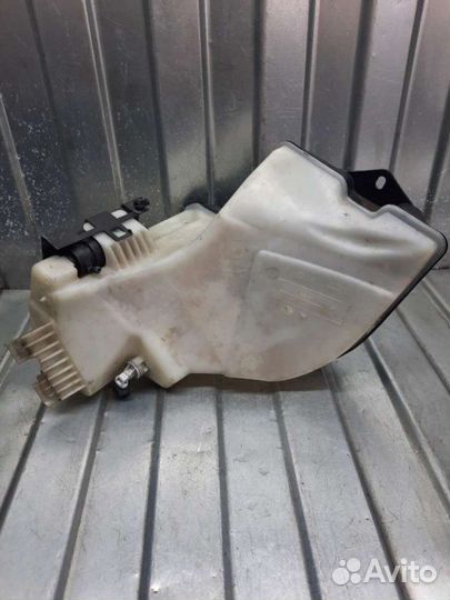 Бачок омывателя Bmw 3 E46 седан 2.2 2002
