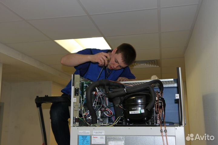 Ремонт холодильников, холодильных камер, горок