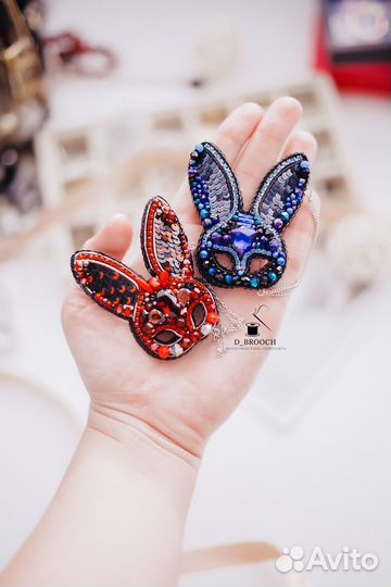 Брошь ручной работы