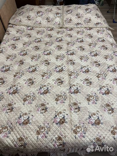 Покрывало стеганое новое
