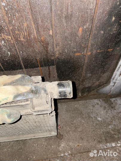 Mercedes w 124 радиатор основной