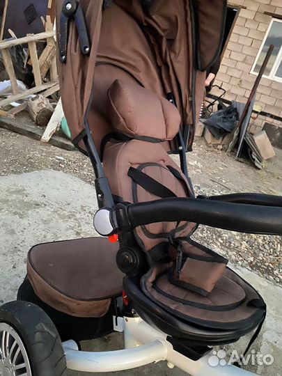 Трехколесный детский велосипед