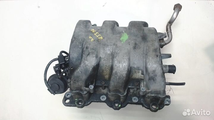 Коллектор впускной Mercedes C W202, 1999