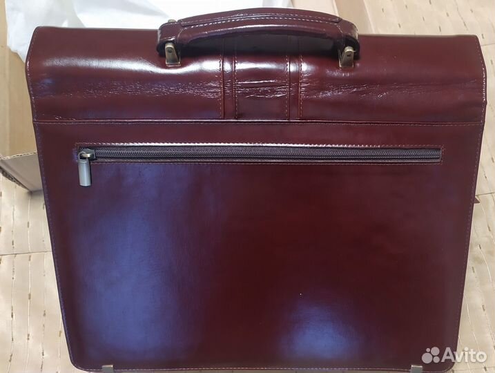 Мужской кожаный портфель новый