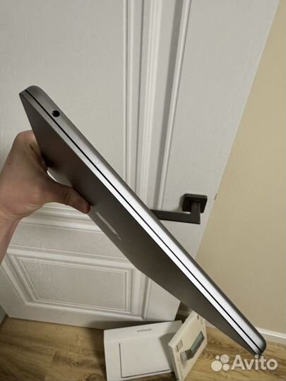 Macbook air 13 m3 8/512 gb