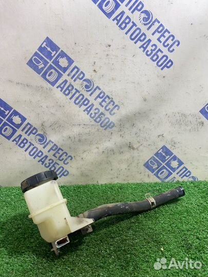 Бачок тормозной жидкости Nissan Murano кроссовер