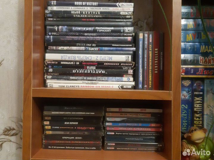 Двд диски, касеты, игры на пк