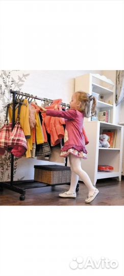 Вешалка для одежды напольная