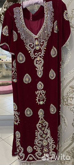 Платье праздничное женское