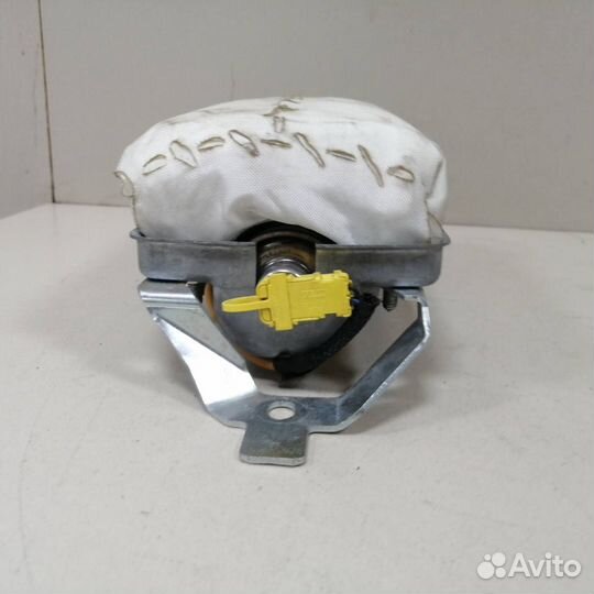 Подушка безопасности пассажирская в торпедо BMW X5