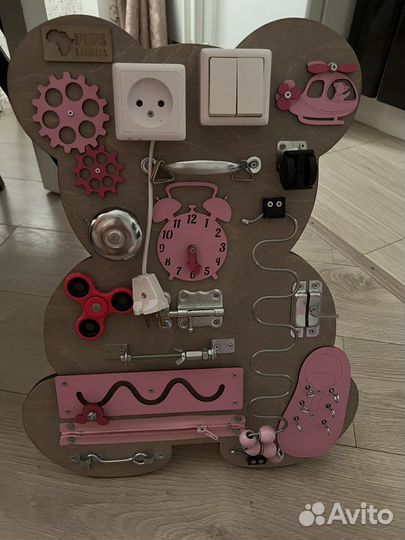 Бизиборд мишка