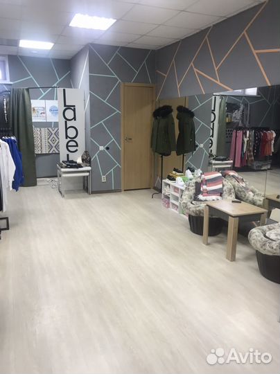 Продам магазин одежды