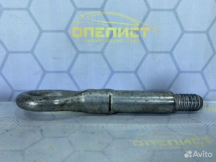 Буксировочный крюк Opel Astra H Z16XER 2011