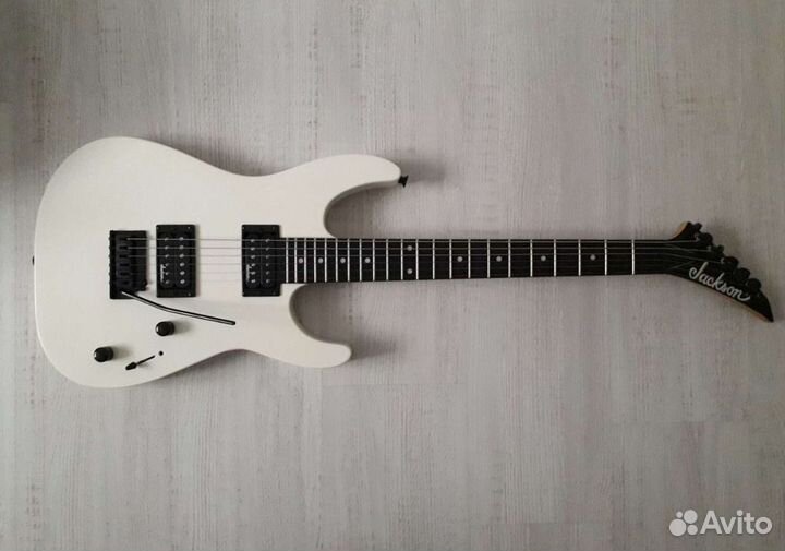 Электрогитара jackson js11