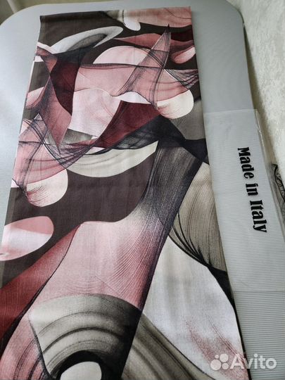 Шарфы платки палантины новые