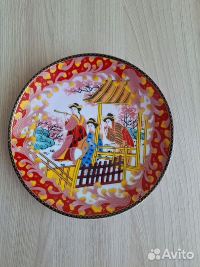 Тарелка настенная