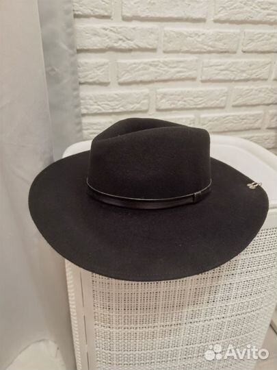 Шляпа. Обхват головы 55 см