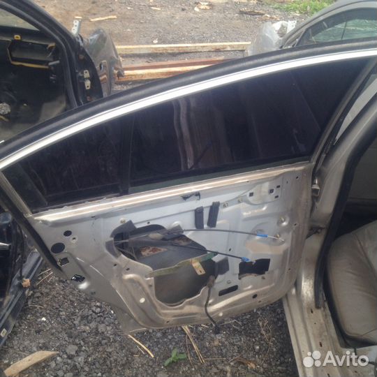 Задняя левая дверь чери фора