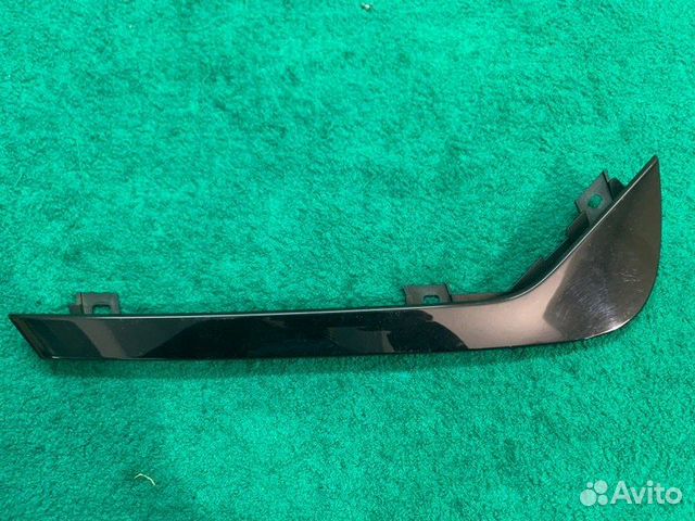 Накладка двери задняя левая Land Rover Discovery 5