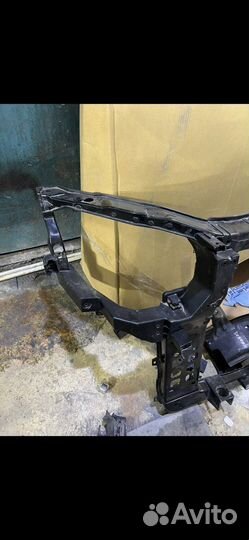 Панель передняя телевизор: Kia Sorento 2