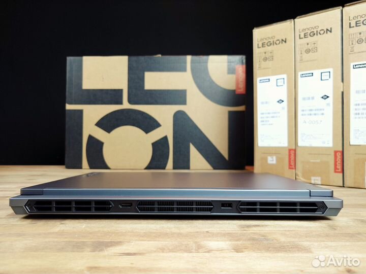 Lenovo Legion Slim 5 Core i7-14700HX/RTX 4060