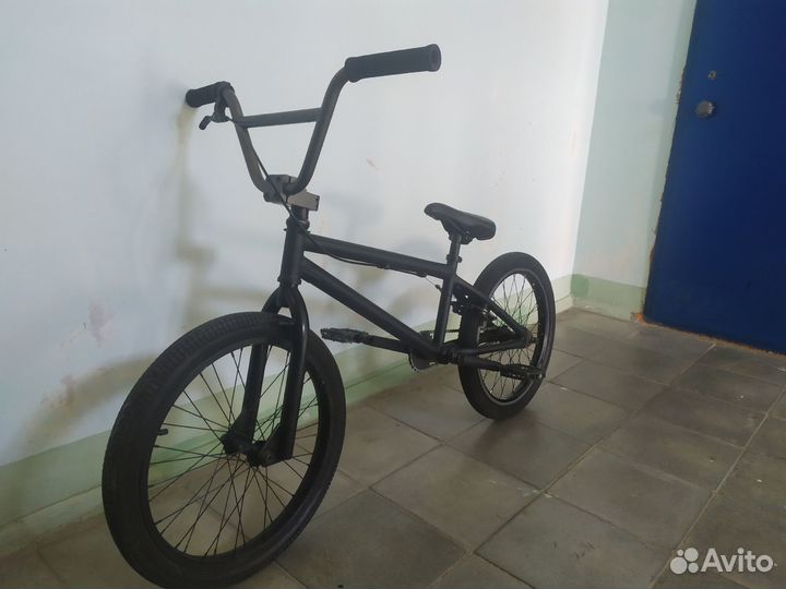 Трюковой велосипед bmx
