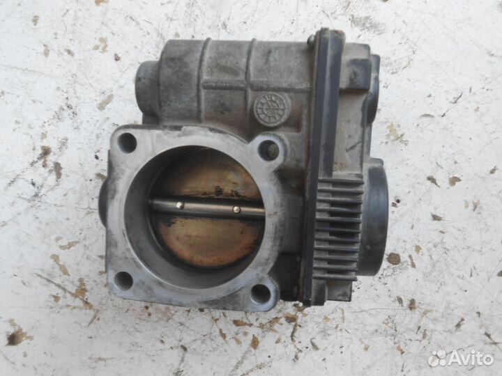 Заслонка дроссельная 2.0 Nissan Primera P12