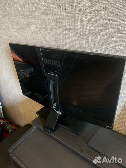 Монитор 27