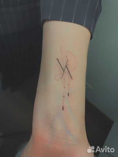 Татуировки, перманент бровей губ