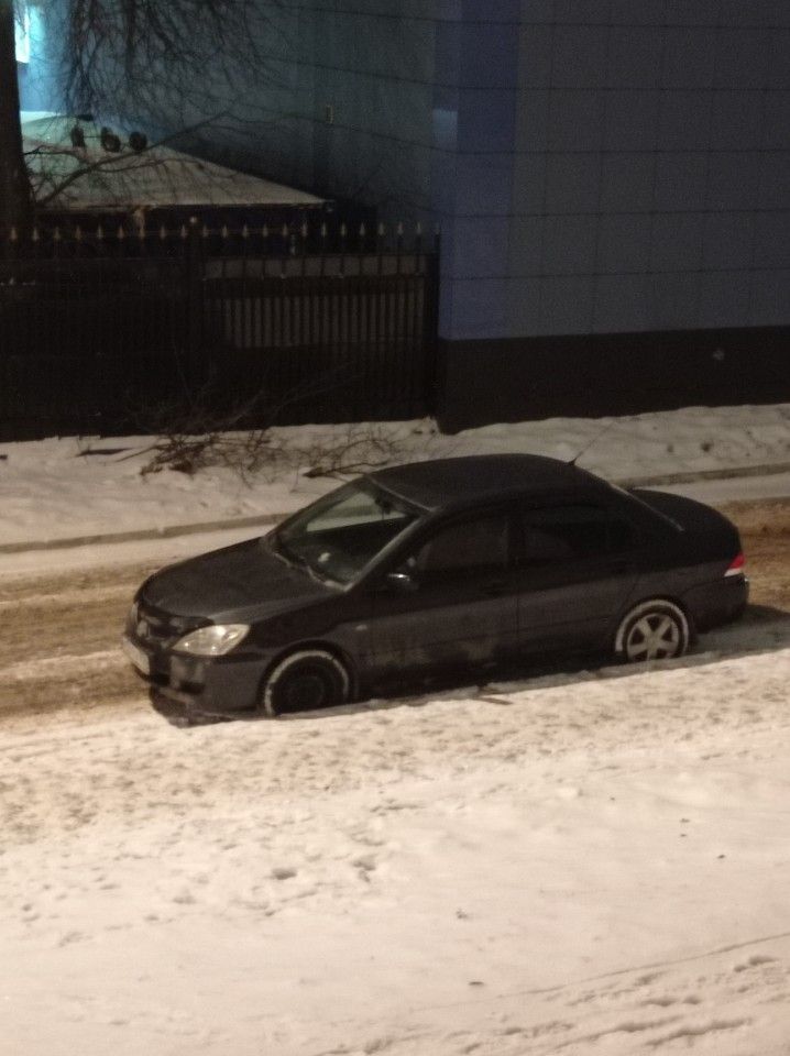 Mitsubishi Lancer: фото владельца