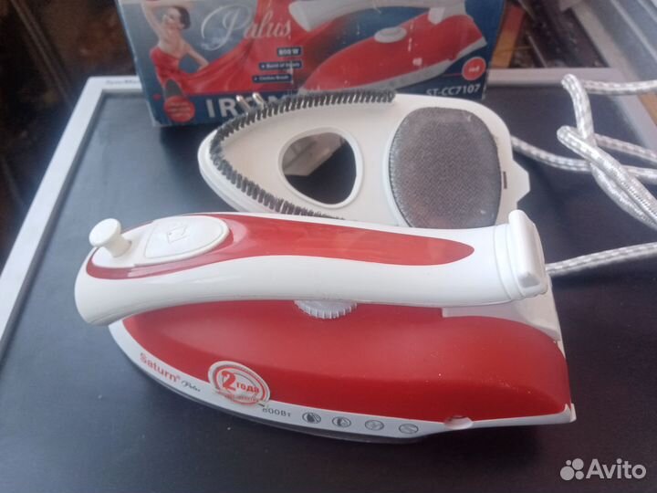 Дорожный утюг с отпаривателем Saturn ST-CC7107