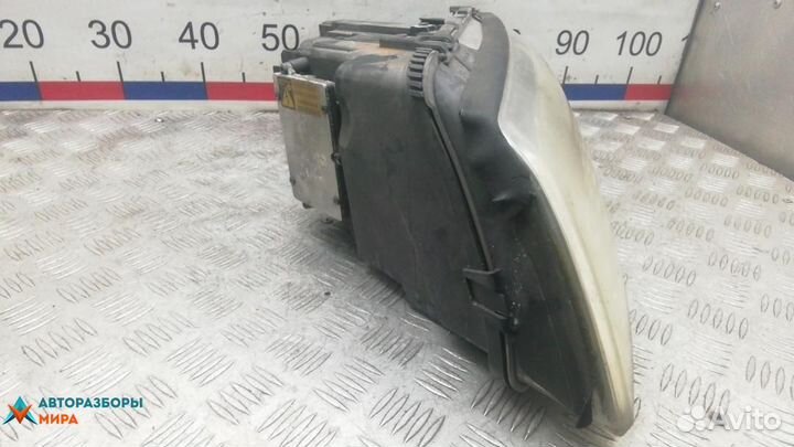 Фара левая Audi A8 D3/4E 2005