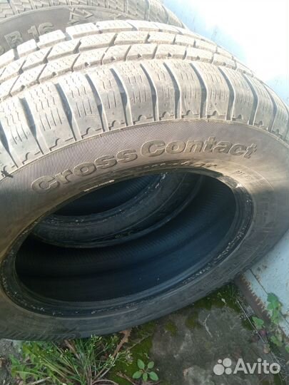 Continental ContiCrossContact Winter 215/65 R16 98H