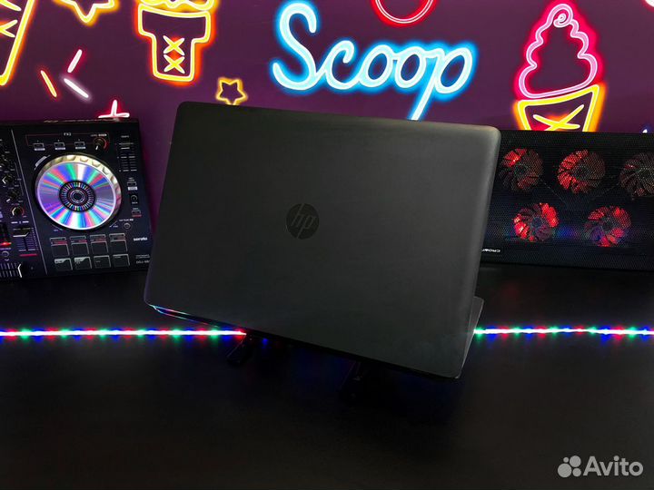Ноутбук HP с большим экраном