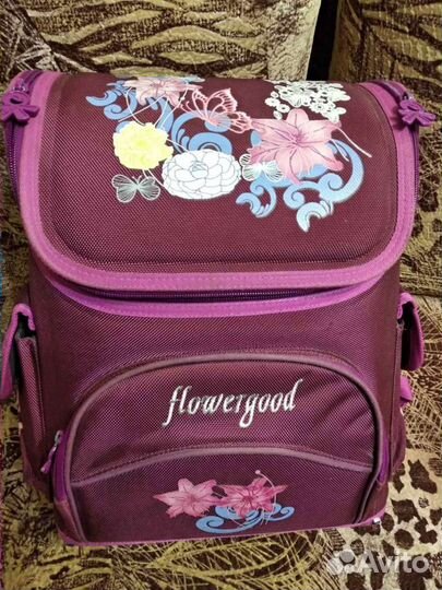 Рюкзак школьный